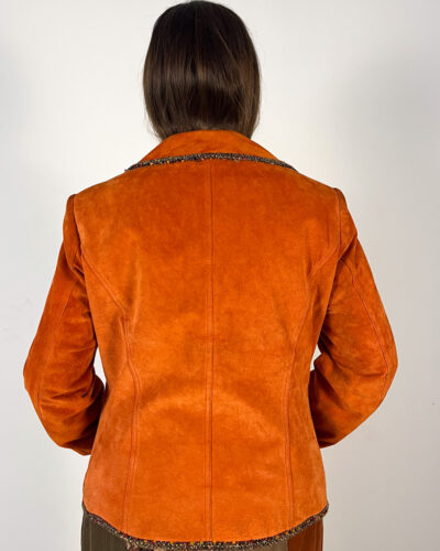 Chaqueta naranja ante naranja con ribetes decorativos Vera