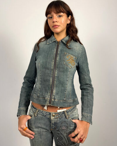 Chaqueta vaquera con bordado Iris