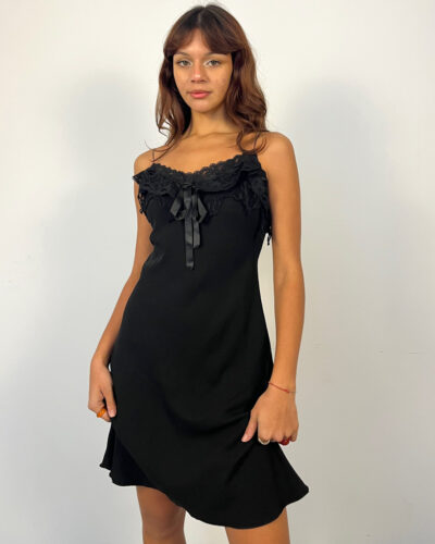 Black lace dress Nina
